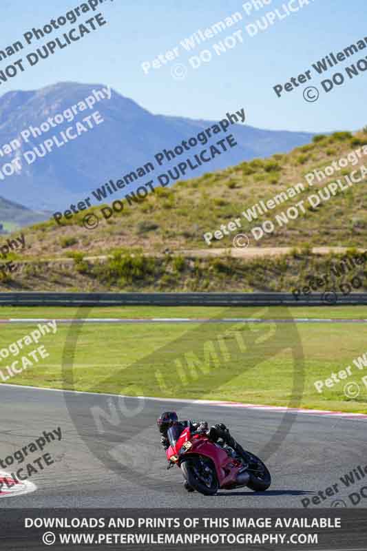 Circuito de Navarra;Spain;event digital images;motorbikes;no limits;peter wileman photography;trackday;trackday digital images